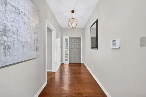 Entry Way - 1731 SE Clatter Bridge Rd, Ocala, FL 34471 photo 3 of 6