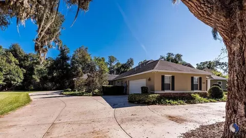 Exterior - 2231 SE 25th St, Ocala, FL 34471 photo 2 of 4
