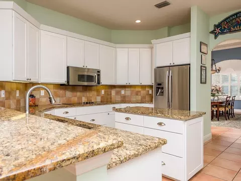 Kitchen - 2231 SE 25th St, Ocala, FL 34471 photo 1 of 2