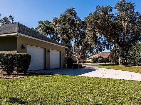 Exterior - 2231 SE 25th St, Ocala, FL 34471 photo 3 of 4