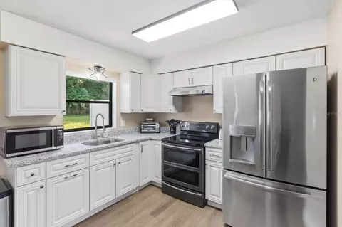 Kitchen - 23 Pine Trce, Ocala, FL 34472 photo 5 of 5