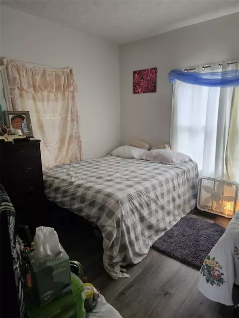 Bedroom - 623 NE 8th Ave, Ocala, FL 34470 photo 3 of 3