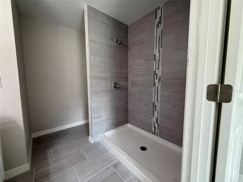 Bath - 13 Locust Run, Ocala, FL 34472 photo 2 of 3