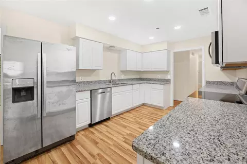 Kitchen - 34 Pine Crse, Ocala, FL 34472 photo 2 of 4