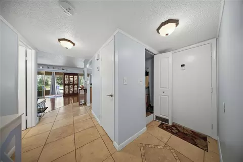 Entry Way - 749 Midway Dr #A, Ocala, FL 34472 photo 2 of 2