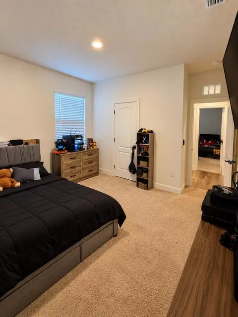 Bedroom - 2669 SW 175th Loop, Ocala, FL 34473 photo 3 of 3
