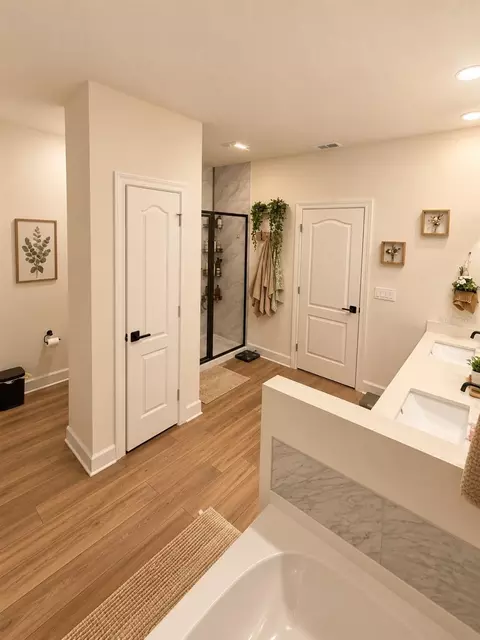 Bath - 2669 SW 175th Loop, Ocala, FL 34473 photo 3 of 6