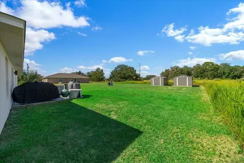 Exterior - 55 Locust Loop Cir, Ocala, FL 34472 photo 2 of 6