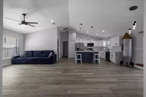 Entry Way - 55 Locust Loop Cir, Ocala, FL 34472 photo 1 of 2