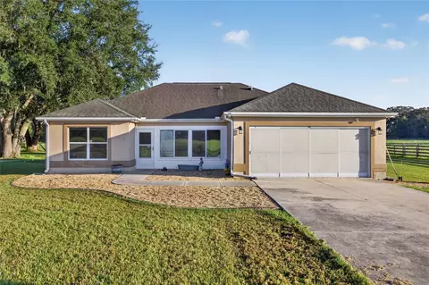 7411 SE 180th St, Oxford, FL 34484