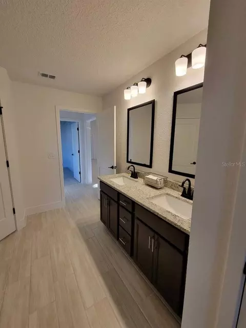 Bath - 4532 SW 90th Pl, Ocala, FL 34476 photo 4 of 8