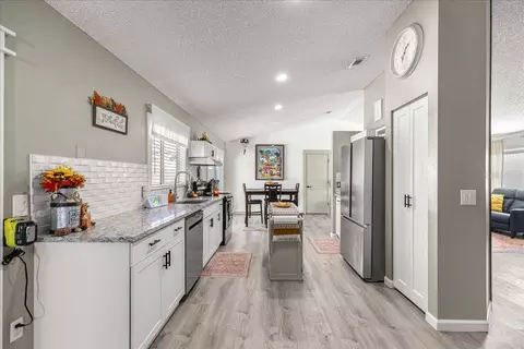 Kitchen - 321 Oak Track Loop, Ocala, FL 34472 photo 3 of 3