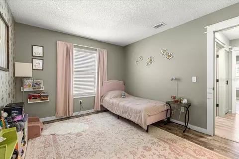 Bedroom - 321 Oak Track Loop, Ocala, FL 34472 photo 8 of 8