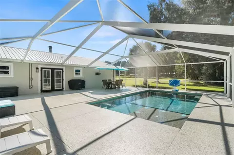 Exterior - 13680 NE 38th Ave, Anthony, FL 32617 photo 3 of 14