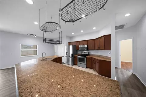 Kitchen - 5044 SW 104th Loop, Ocala, FL 34476 photo 2 of 4