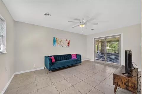 Living - 3704 SE 34th Ct, Ocala, FL 34471 photo 5 of 7