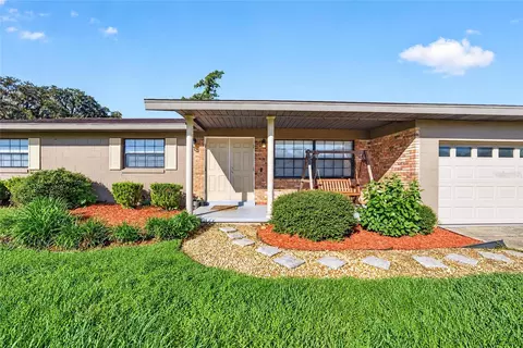 Exterior - 3704 SE 34th Ct, Ocala, FL 34471 photo 4 of 20