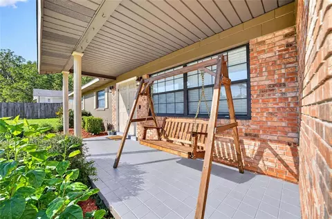 Exterior - 3704 SE 34th Ct, Ocala, FL 34471 photo 6 of 20