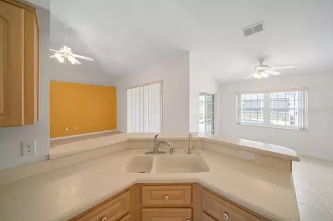 Kitchen - 1961 SW 170th Loop, Ocala, FL 34473 photo 2 of 4