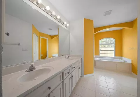Bath - 1961 SW 170th Loop, Ocala, FL 34473 photo 5 of 5