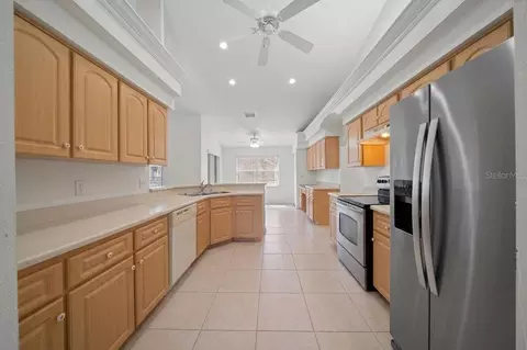 Kitchen - 1961 SW 170th Loop, Ocala, FL 34473 photo 4 of 4