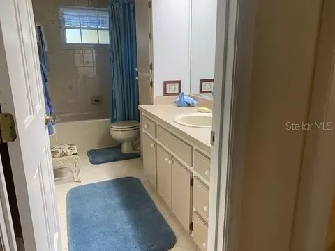 Bath - 17455 SW 26th Terrace Rd, Ocala, FL 34473 photo 3 of 5