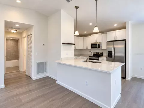 Kitchen - 442 NW 64th Pl, Ocala, FL 34475 photo 1 of 4