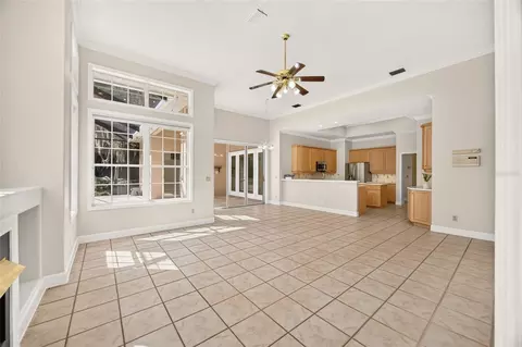 Living - 2416 SE 29th St, Ocala, FL 34471 photo 16 of 18