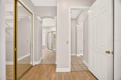 Entry Way - 2416 SE 29th St, Ocala, FL 34471 photo 6 of 10