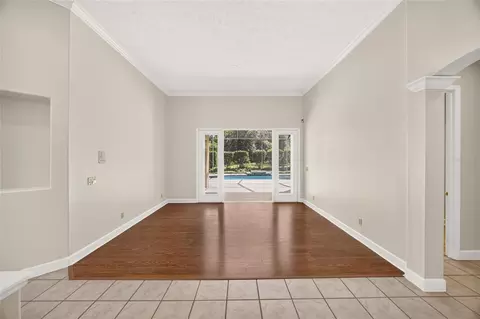 Living - 2416 SE 29th St, Ocala, FL 34471 photo 2 of 18