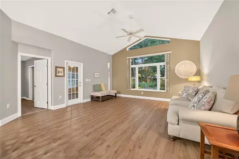 Living - 10983 SW 69th Cir, Ocala, FL 34476 photo 1 of 6