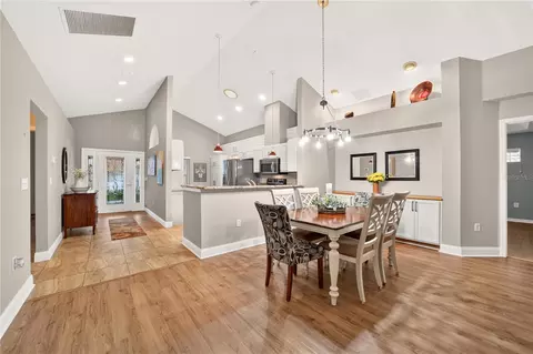 Entry Way - 10983 SW 69th Cir, Ocala, FL 34476 photo 5 of 8