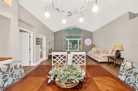 Dining - 10983 SW 69th Cir, Ocala, FL 34476 photo 2 of 5