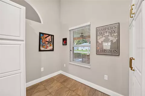 Entry Way - 10983 SW 69th Cir, Ocala, FL 34476 photo 3 of 8