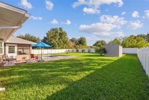 Exterior - 4092 SE 61st Pl, Ocala, FL 34480 photo 7 of 19