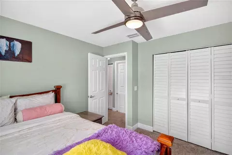 Bedroom - 4092 SE 61st Pl, Ocala, FL 34480 photo 4 of 6