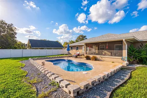Exterior - 4092 SE 61st Pl, Ocala, FL 34480 photo 11 of 19