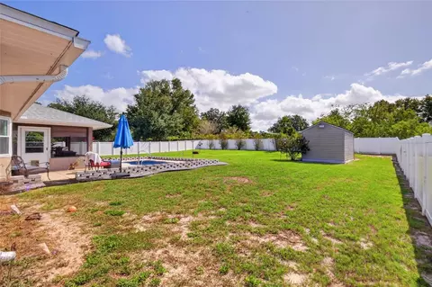 Exterior - 4092 SE 61st Pl, Ocala, FL 34480 photo 17 of 19