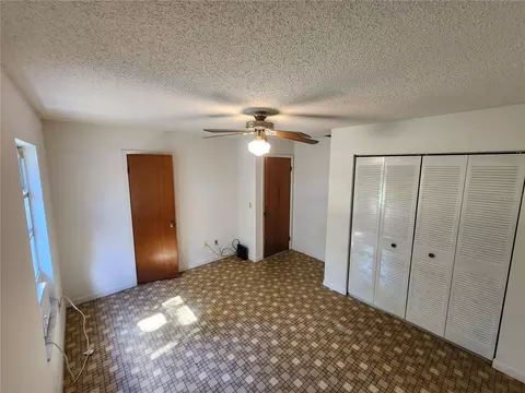 Bedroom - 2274 NE 54th Pl, Ocala, FL 34479 photo 8 of 10