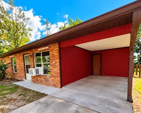 Exterior - 2274 NE 54th Pl, Ocala, FL 34479 photo 2 of 3