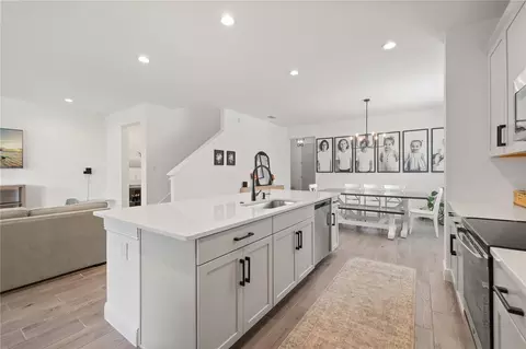 Kitchen - 5046 Down Ct, Saint Cloud, FL 34772 photo 3 of 3