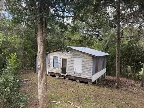 20858 NE 146th Ter, Fort Mc Coy, FL 32134