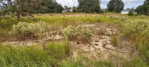 215 Locust Ln, Ocala, FL 34472 photo 4