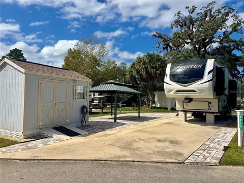 2840 NE 103rd Ter, Silver Springs, FL 34488