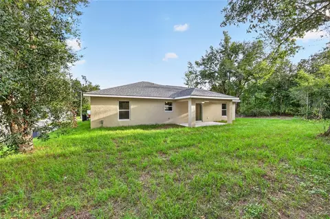 Exterior - 213 Locust Ln, Ocala, FL 34472 photo 4 of 4