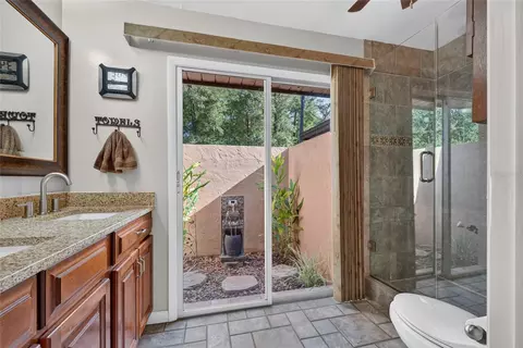 Bath - 19 Northern Dancer Dr, Ocala, FL 34482 photo 3 of 5