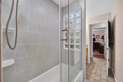 Bath - 19 Northern Dancer Dr, Ocala, FL 34482 photo 2 of 5