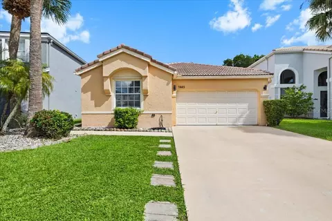 7445 Kingsley Ct, Lake Worth, FL 33467