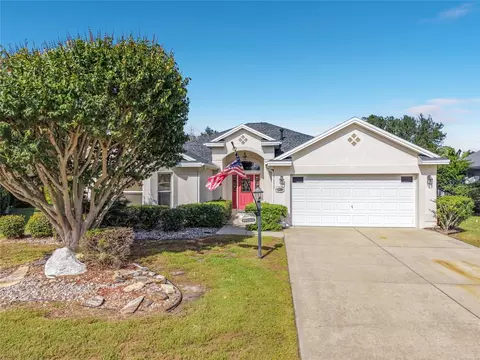 863 Castleberry Cir, The Villages, FL 32162