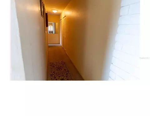 Entry Way - 27 Emerald Dr, Ocala, FL 34472 photo 2 of 2